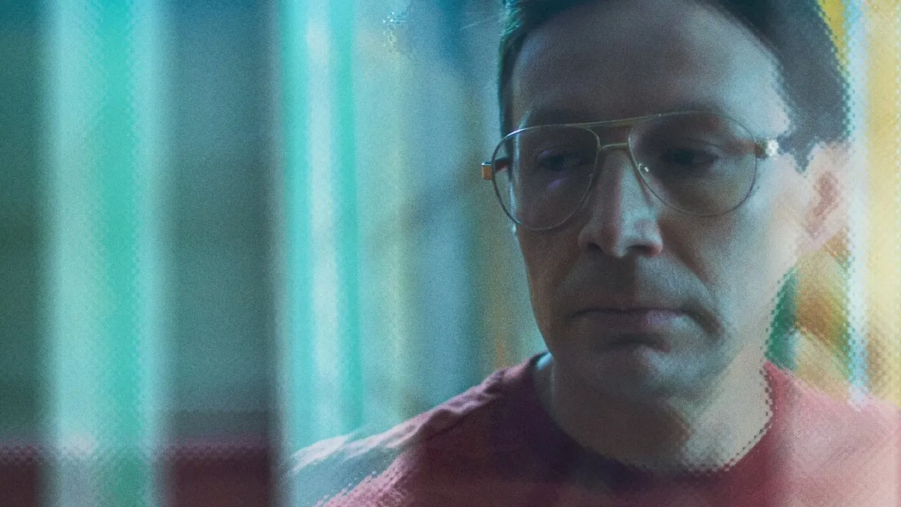 Cena de História de um Crime: O Cabeleireiro das Estrelas (2023)