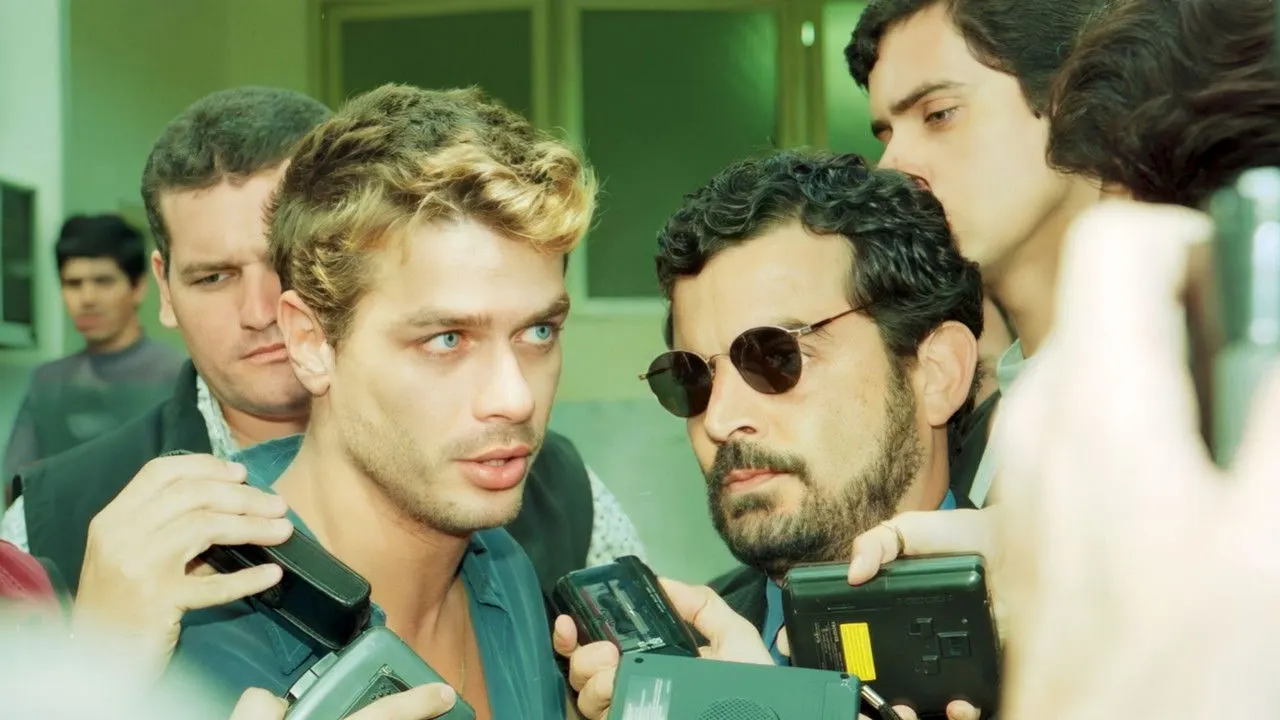 Cena de Labirinto (1998)
