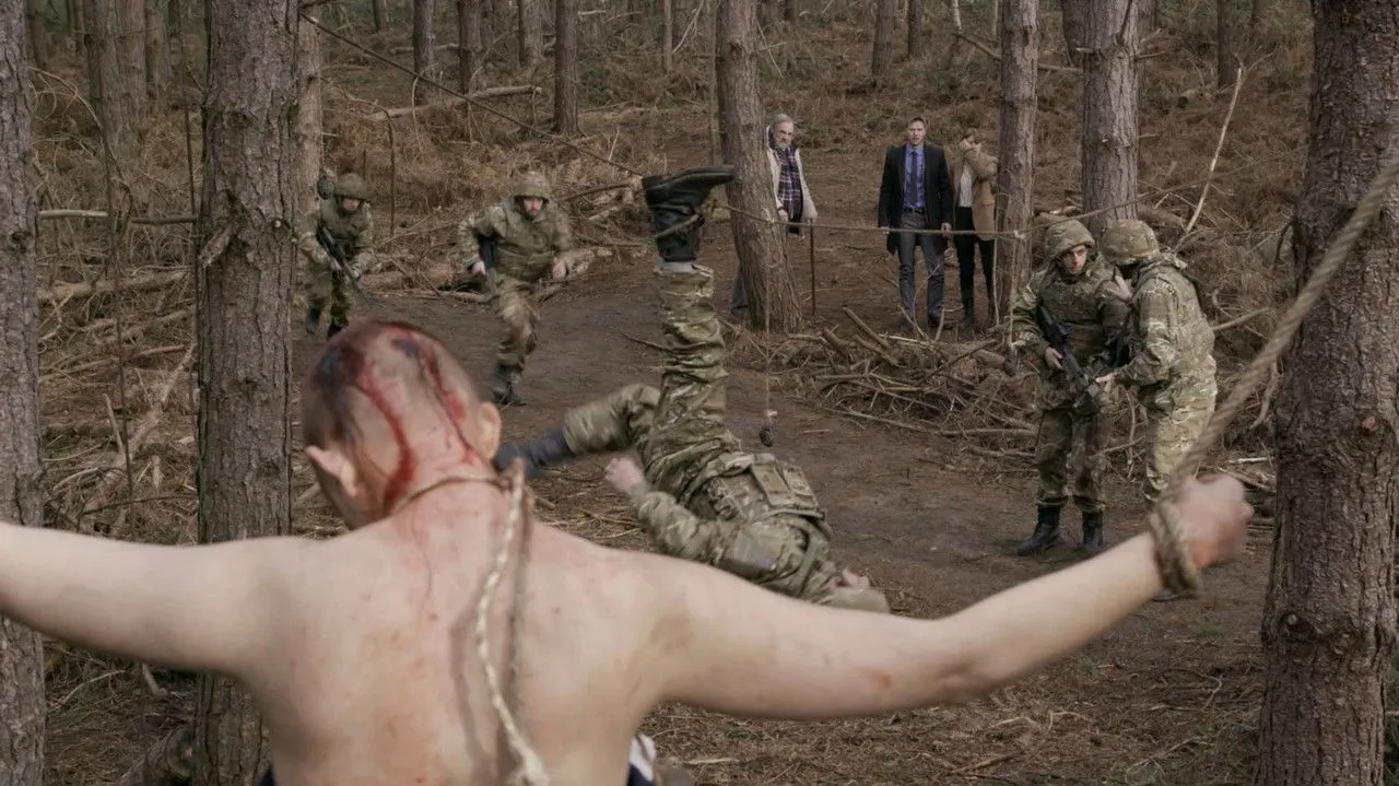 Cena de O Soldado Fantasma (2018)