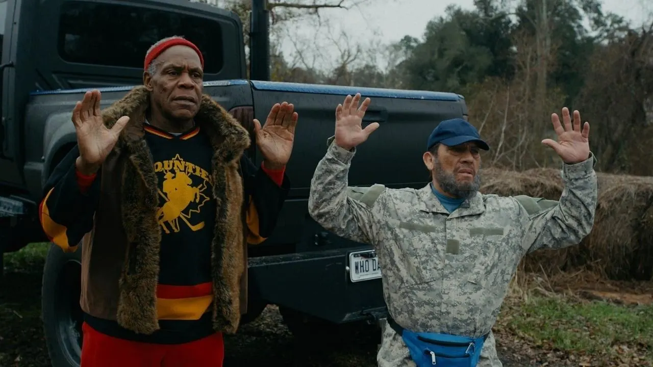 Cena de Bad Ass 3: Dois Durões em Bayou (2015)