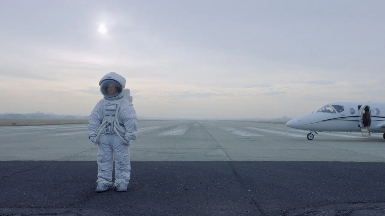 Cena de Éden - O Mundo de Eva (2021)
