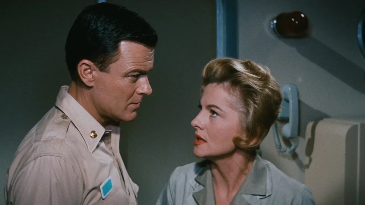 Cena de Viagem ao Fundo do Mar (1961)