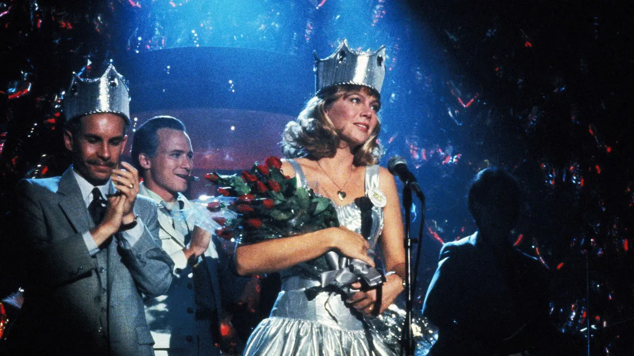 Cena de Peggy Sue, seu Passado a Espera (1986)