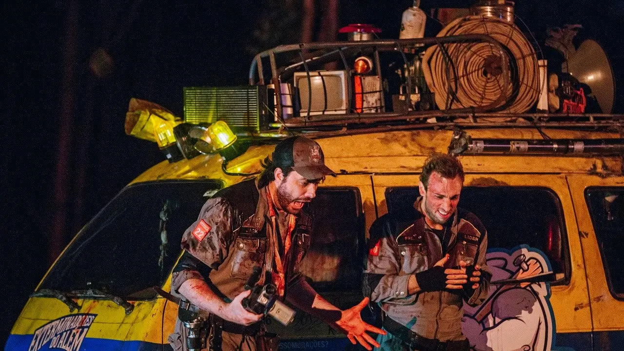 Cena de Exterminadores do Além (2021)