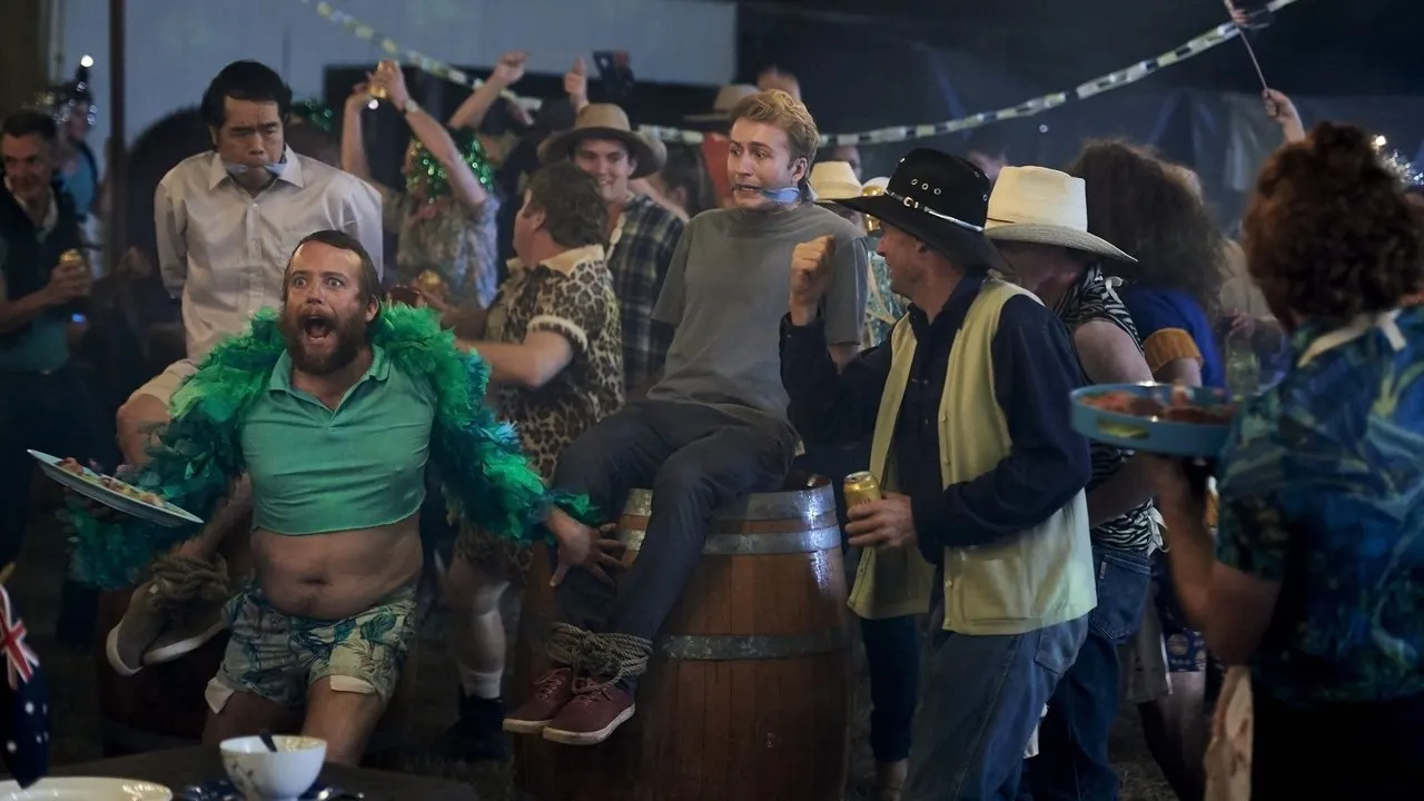 Cena de Forasteiros Malditos (2019)
