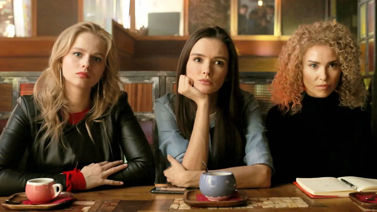 Cena de Sociedade das Mulheres Traídas (2019)