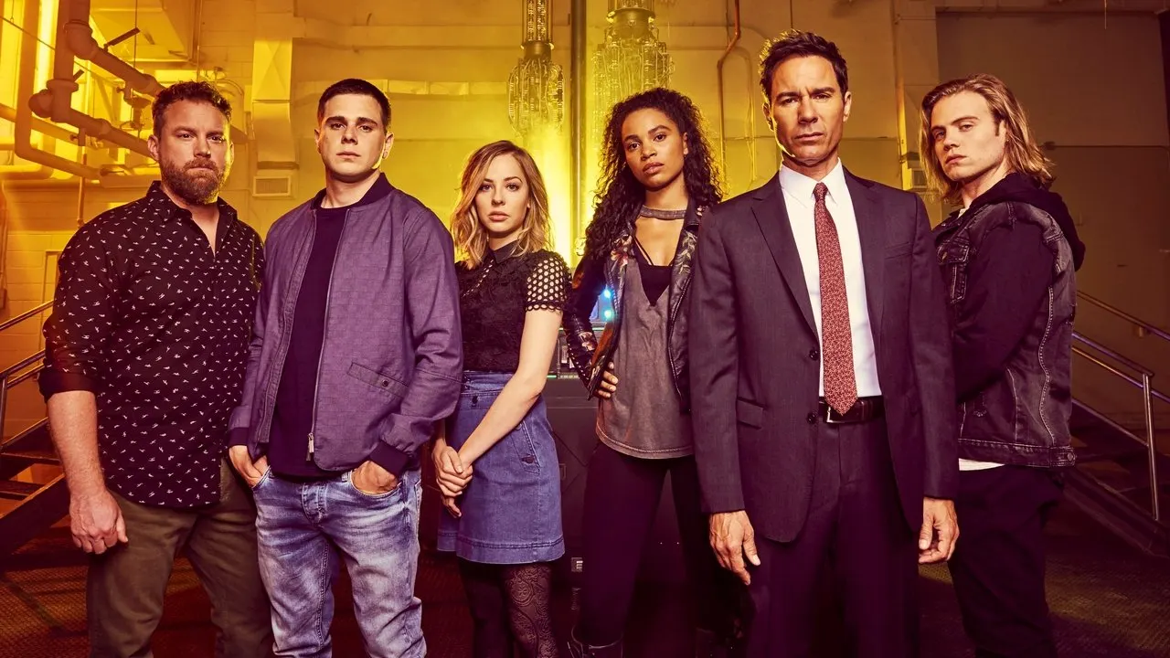 Cena de Travelers (2016)