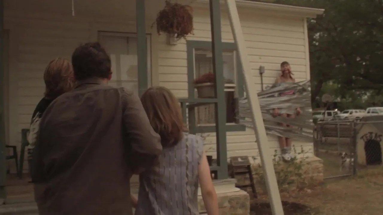 Cena de Hellion (2012)