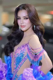 กัญชุติกาญจน์ พีร์ธนัทกุล