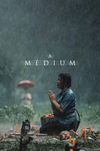 Pôster de A Médium (2021)