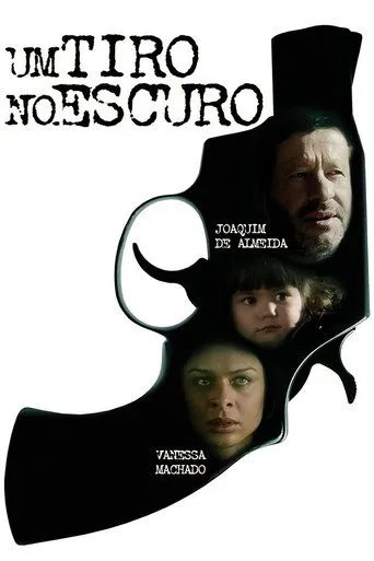 Pôster de Um Tiro no Escuro (2005)