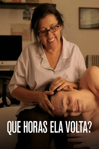 Pôster de Que Horas Ela Volta? (2015)