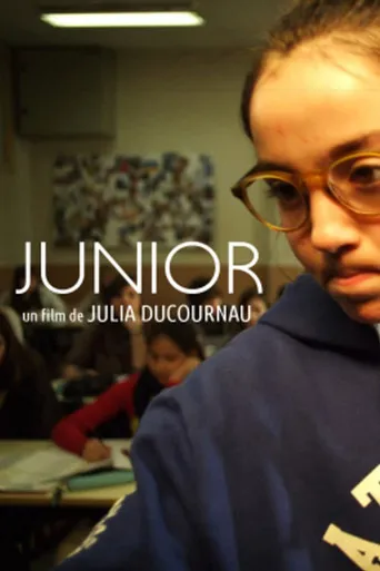 Pôster de Junior (2011)