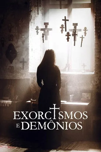 Pôster de Exorcismos e Demônios (2017)