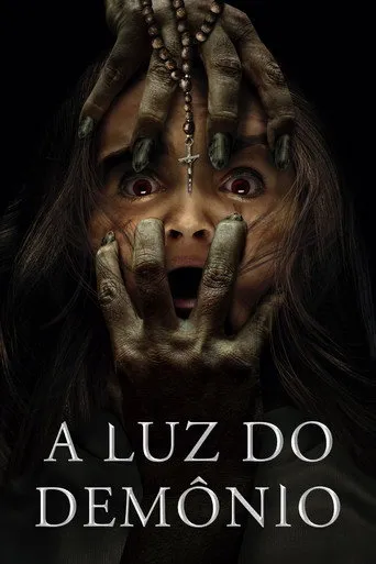 Pôster de A Luz do Demônio (2022)