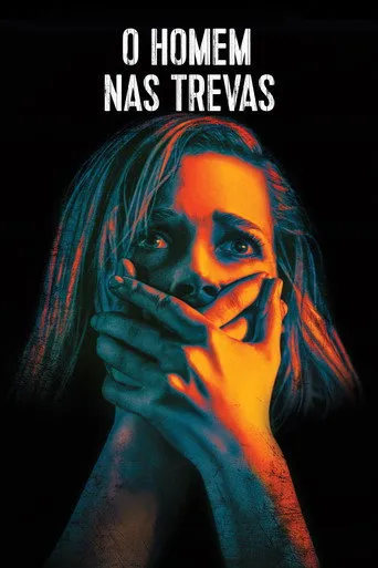 Pôster de O Homem nas Trevas (2016)