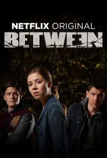 Pôster de Between (2015)
