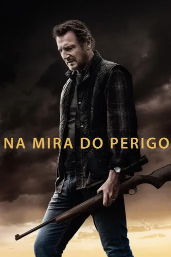 Pôster de Na Mira do Perigo (2021)