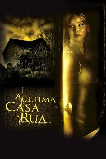 Pôster de A Última Casa da Rua (2012)